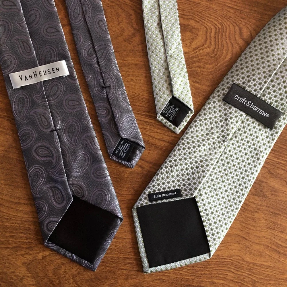 Bundle of 2 Mens ties VanHeusen & Croft&barrow Neckties accessories